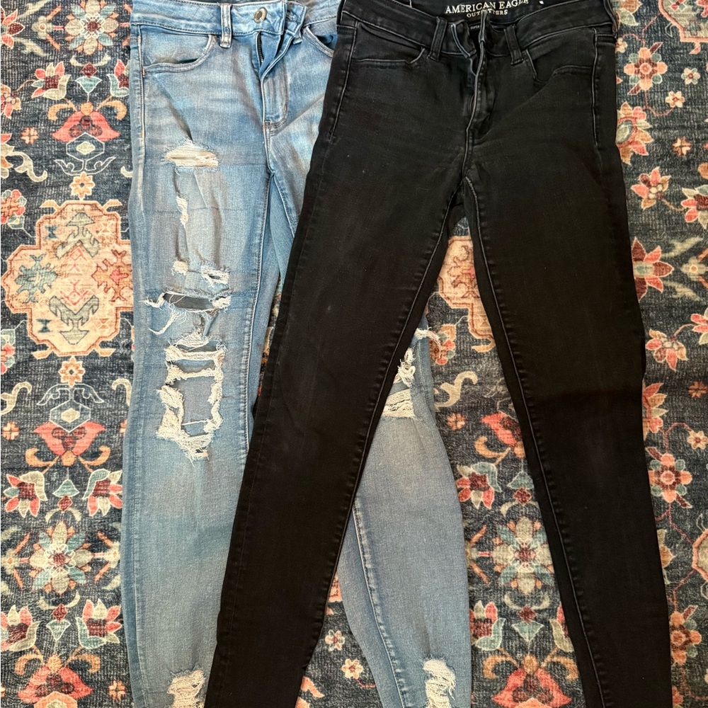 American Eagle Outfitters Black High-Rise Jeggings & Blue Distressed Pair LOT 2